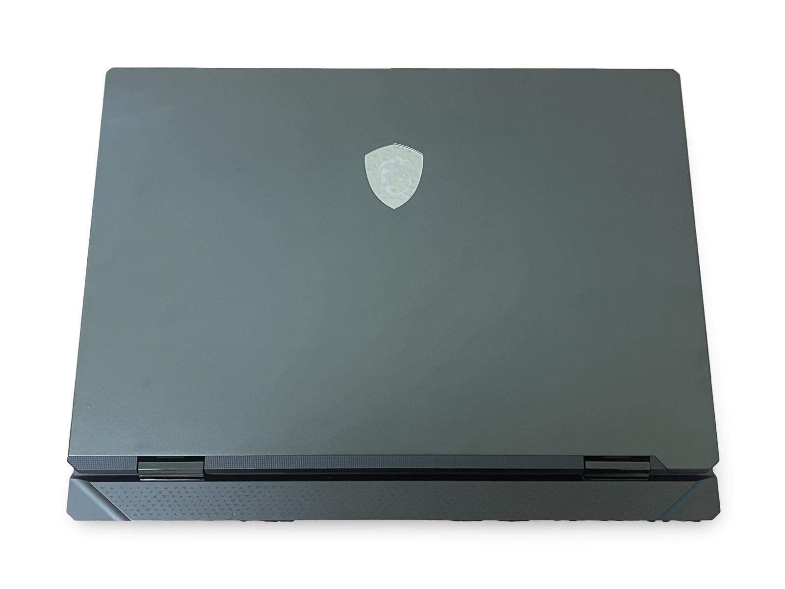 MSI Raider 18HX AI A2XWIG 18” MiniLED Ultra 9 285HZ RTX 5080 64GB RAM 4TB SSD